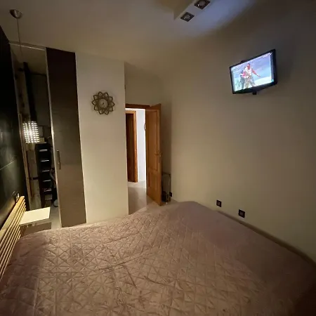 Modern - Novamar 1 Apartment *